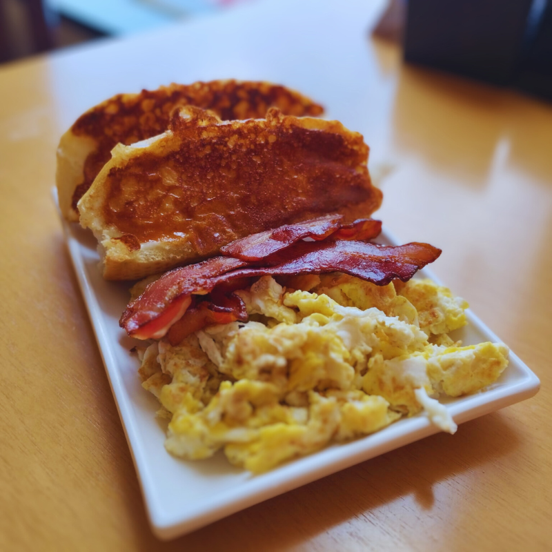 BRUNCH DE OVOS
