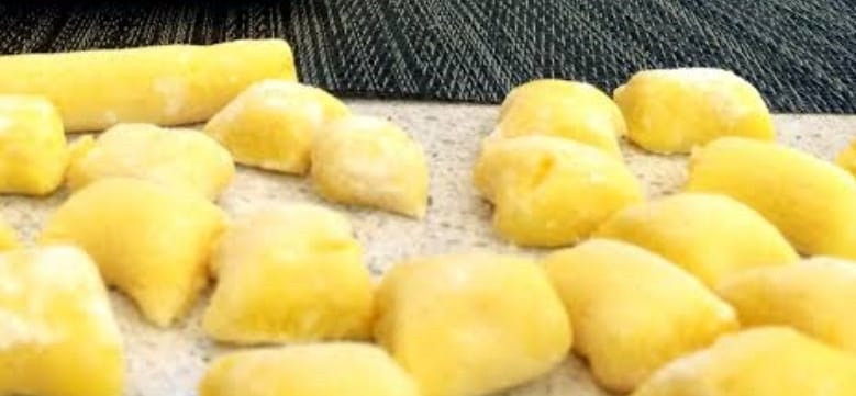 NHOQUE DE MANDIOQUINHA  400 GR (ULTRACONGELADO)
