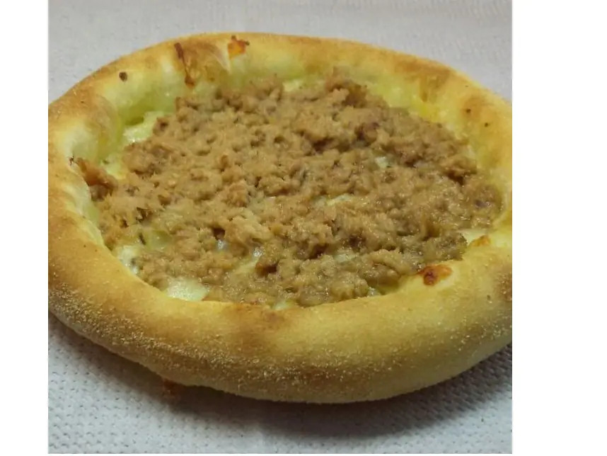Esfiha de Atum c/ Queijo
