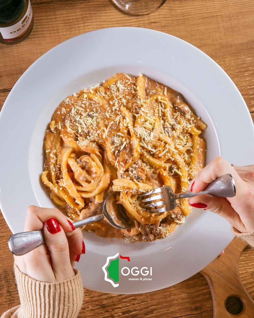 Massa Talharim à Bolognesa