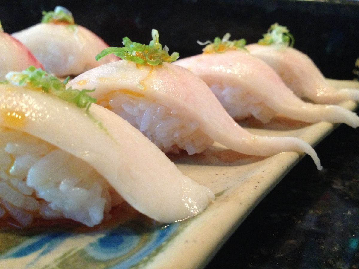 Sushi peixe branco