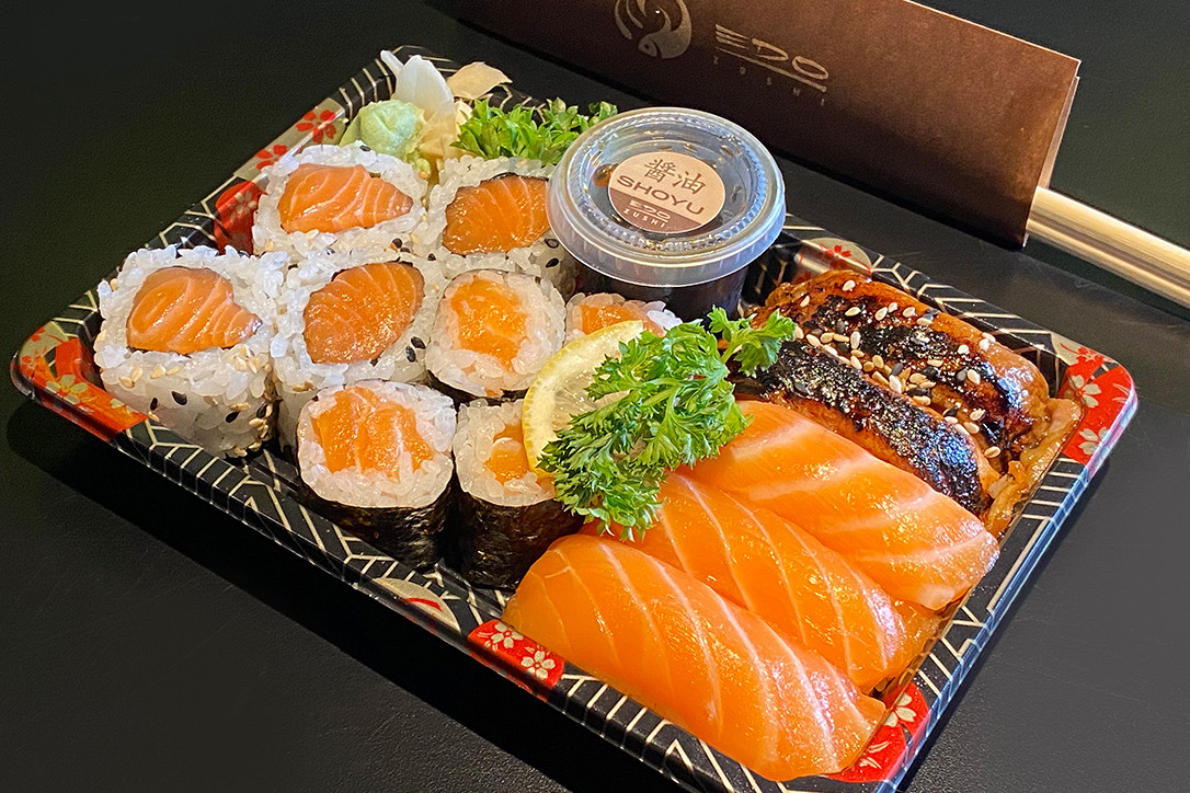 Lunch Special Sushi • Salmão