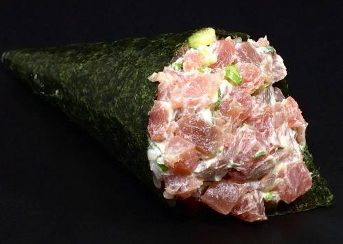Temaki atum