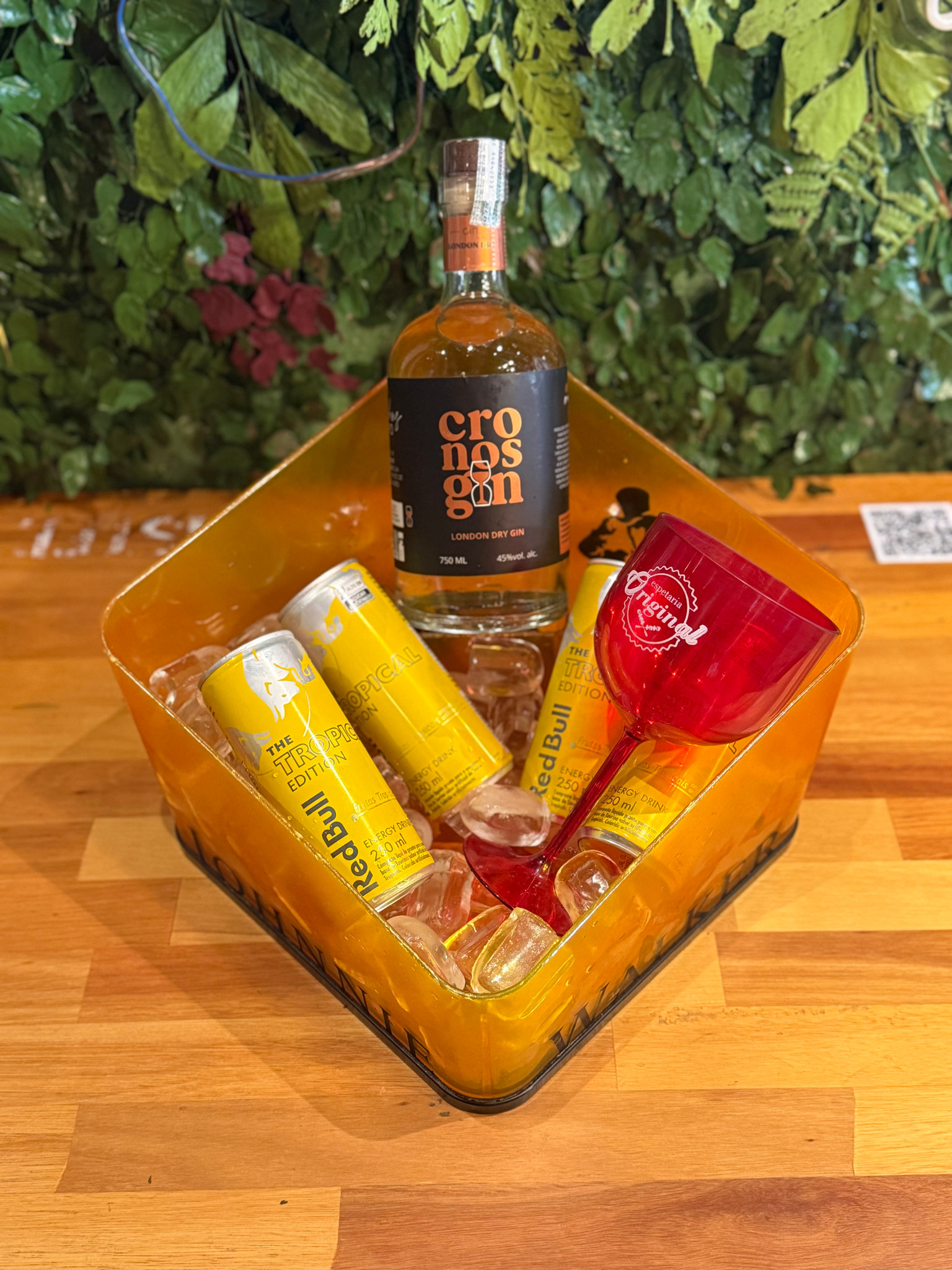 GIN CRONOS REDBULL COMBO