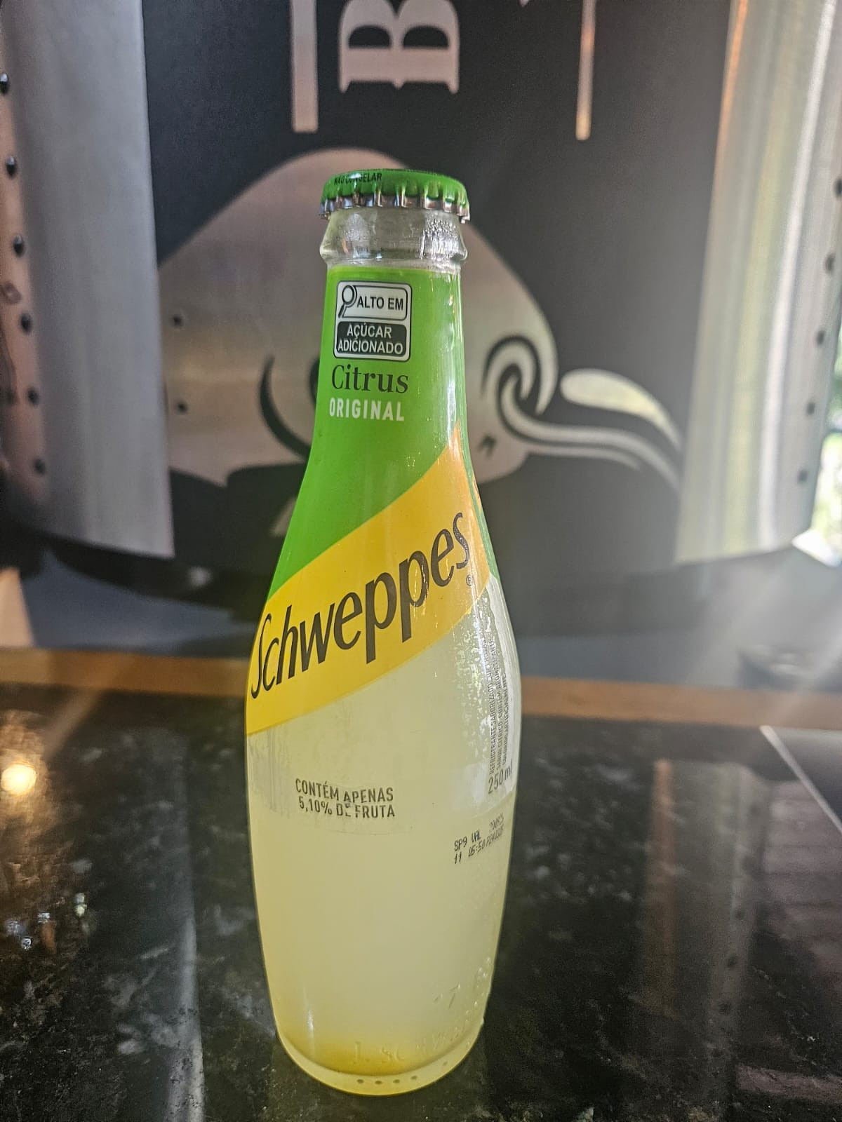 Refri schwepps citrus
