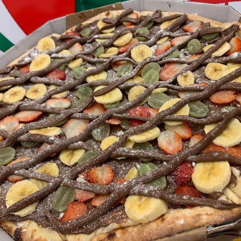 PIZZA CHOCOFRUT