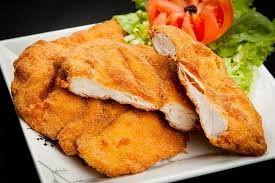 FILE DE FRANGO EMPANADO