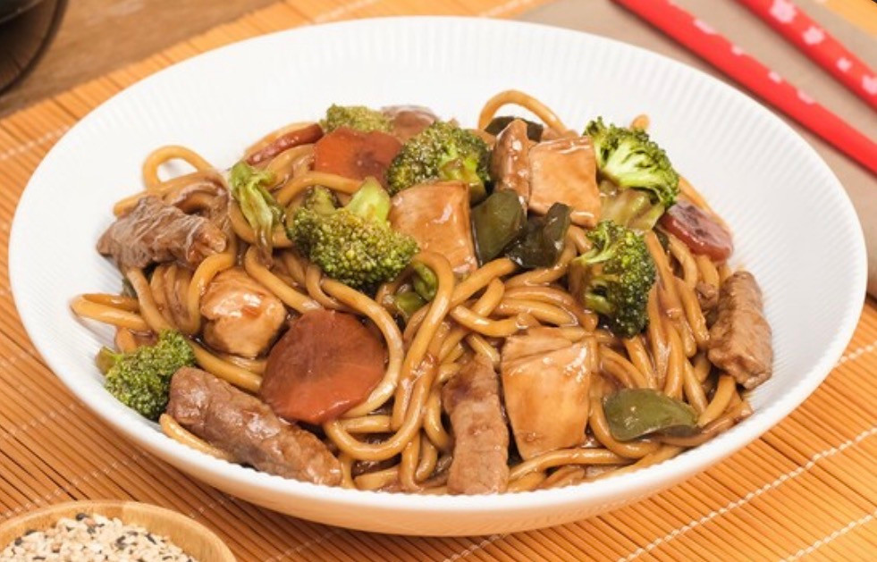 Yakisoba frango 