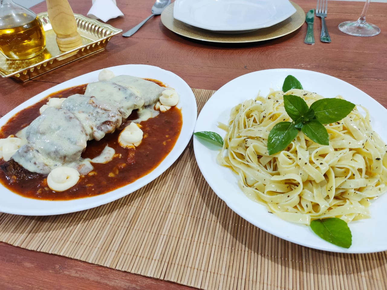MEIO FILÉ COM FETTUCCINE  