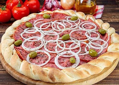 Pizza de Calabresa 