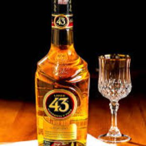 LICOR 43