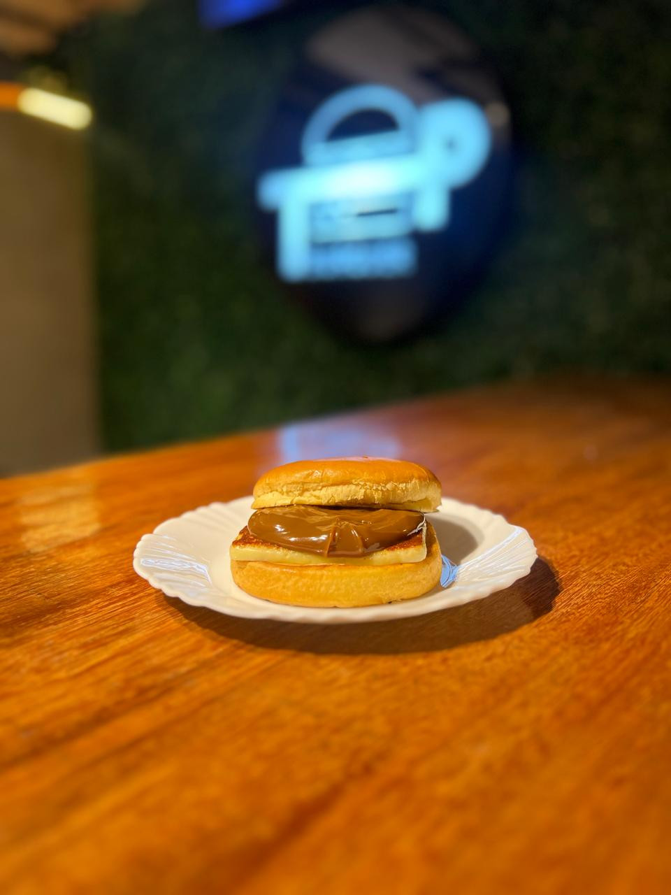 DOCE DE LEITE COM QUEIJO COALHO