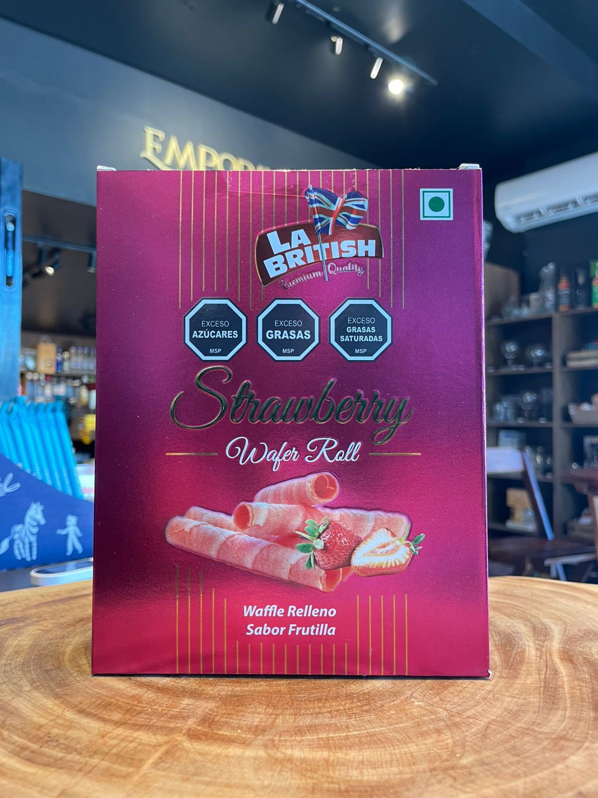 La British Wafer Roll Strawberry (100g)