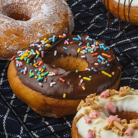 Donuts recheado de chocolate ao Leite
