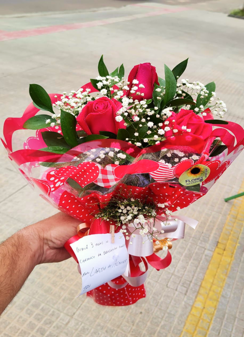 Buquê 3 Rosas Nacionais