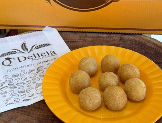 Bolinha de Queijo c/ Catupiry 50 UN