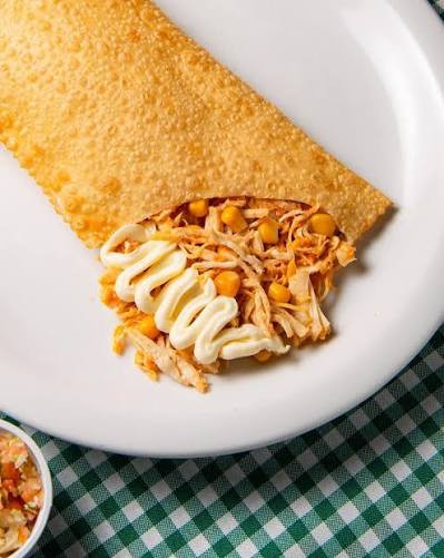 PASTEL CAIPIRA