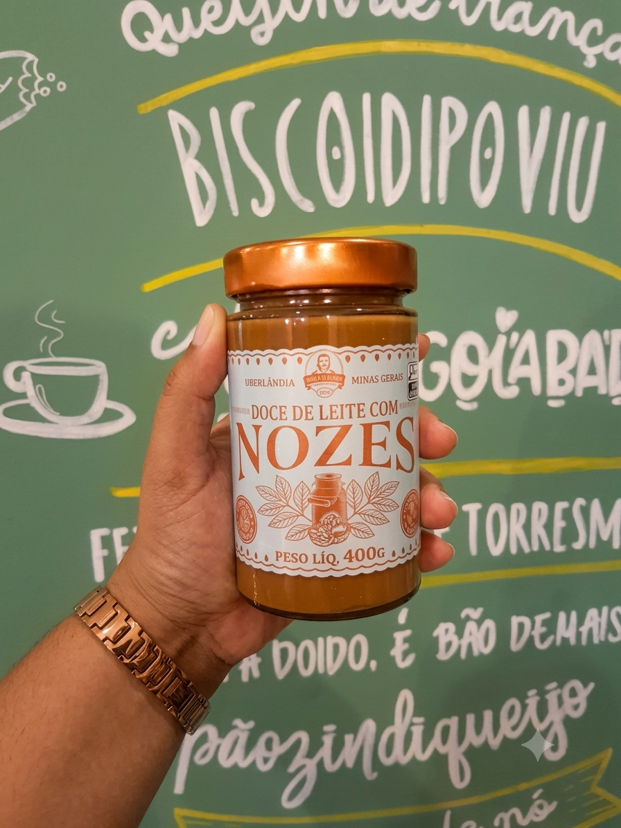 Doce de Leite com Nozes no Vidro - 400g