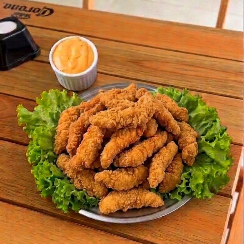 ISCAS DE FRANGO EMPANADO