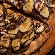 PIZZA DE NUTELLA C/ BANANA