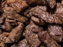 Tiras de Filet Mignon + 2 acompanhamentos + Molho grátis