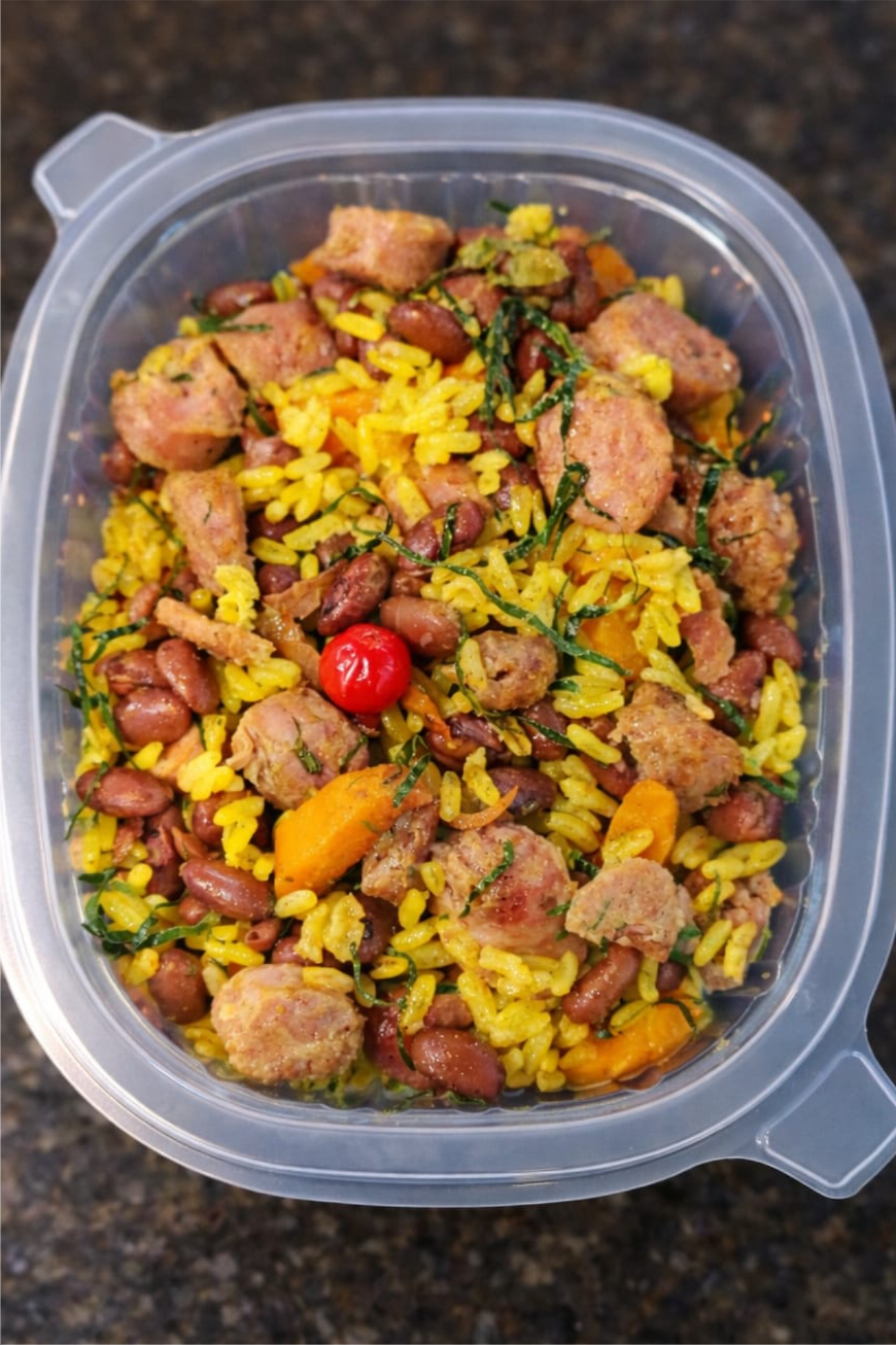 BAIÃO DE 3 COM ARROZ INTEGRAL 320 GRAMAS Congelado