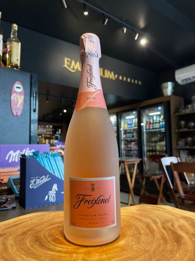 Freixenet Premium Cava Rose