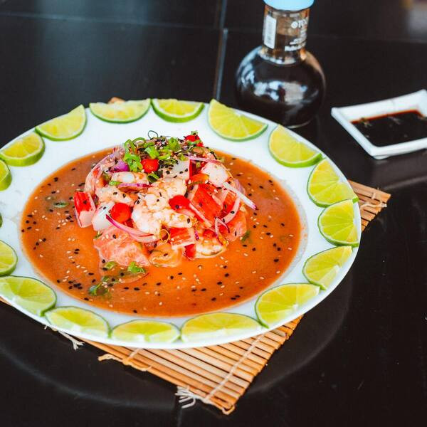 Ceviche Salmão, Camarão e Kani