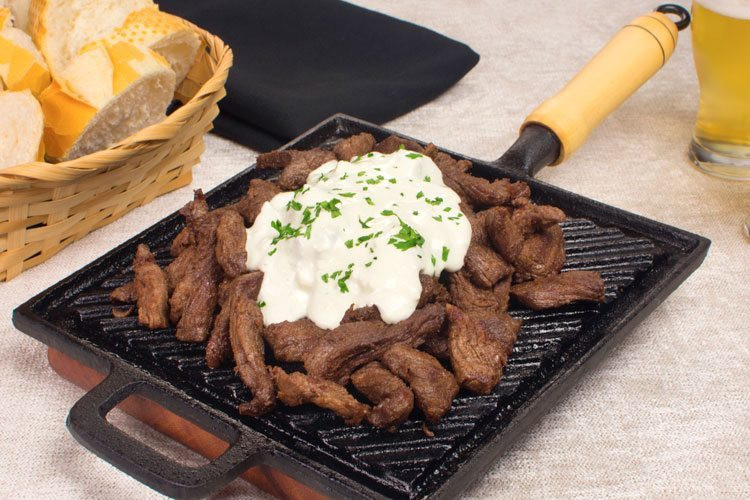 PORCAO DE FILE MIGNOM COM GORGONZOLA 