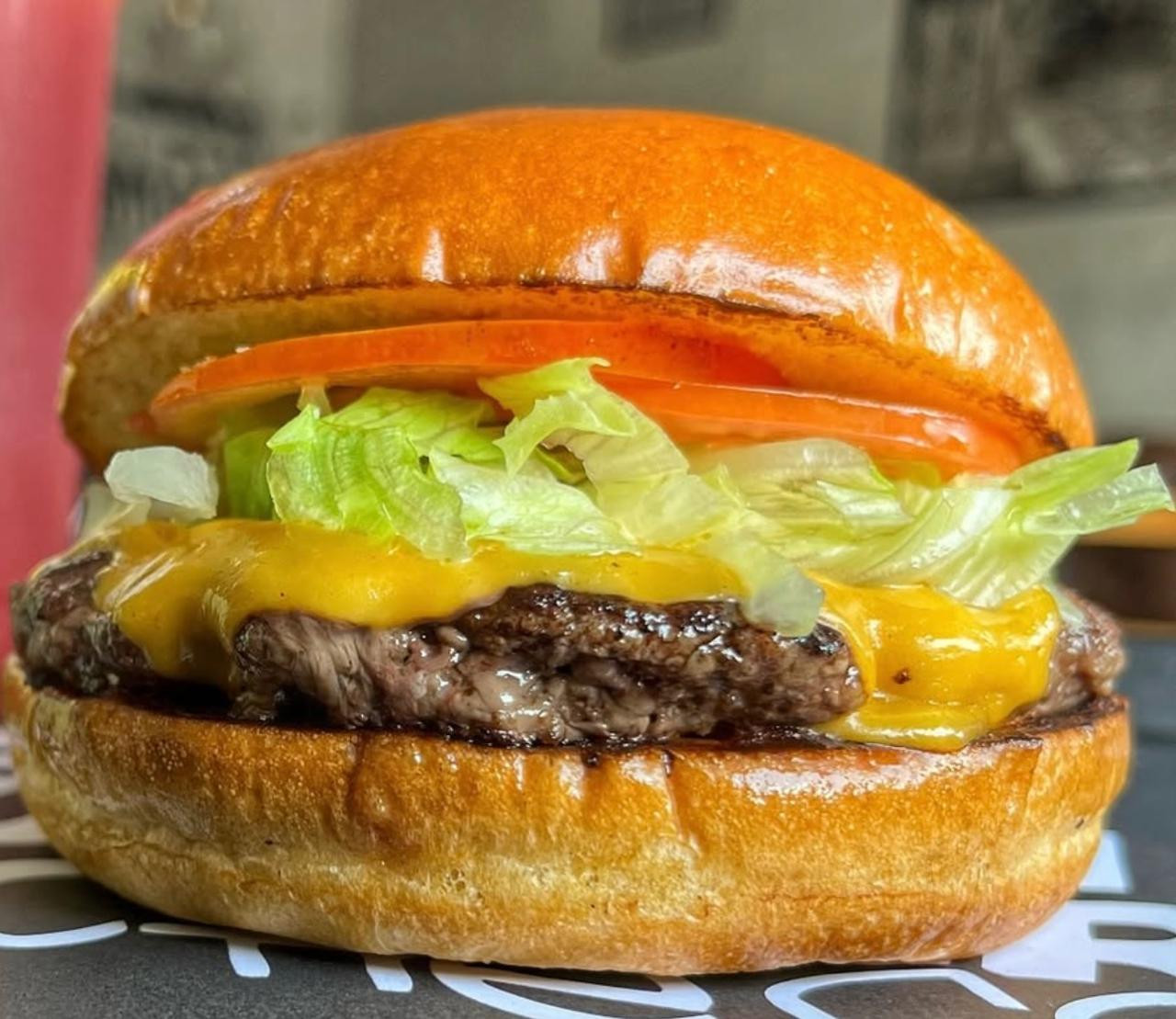 BURGER FININHO SALADA