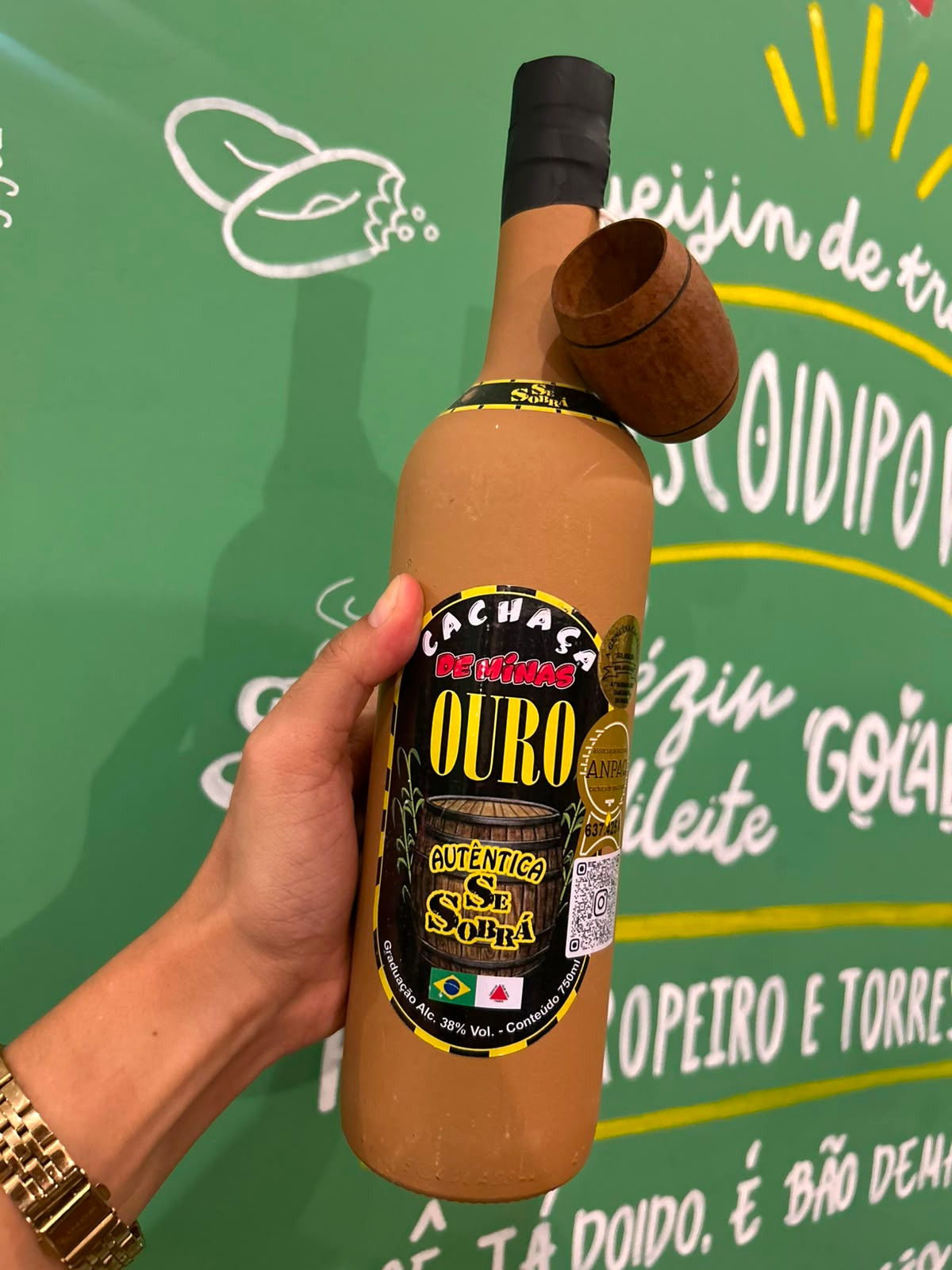 Cachaca de Minas Ouro - 750ml