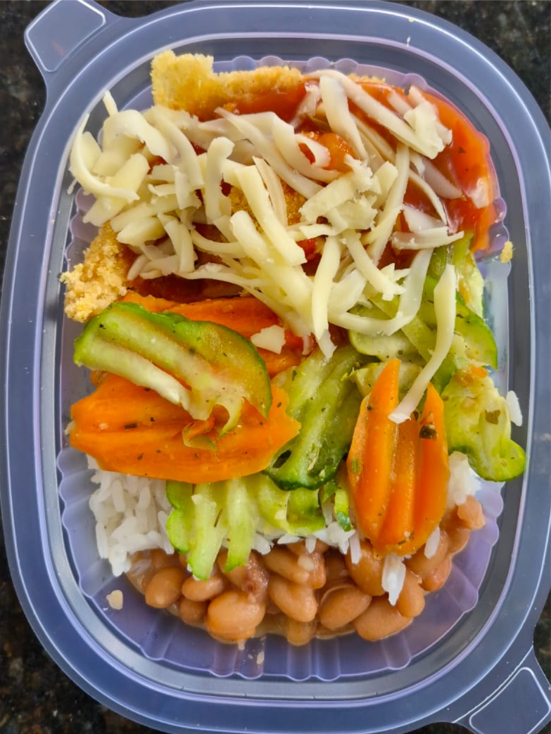 FILÉ PARMEGIANA C/ ARROZ INTEGRAL 220 GRAMAS Congelado.