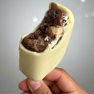 CHOCOLATE COM CREME DE AVELÃ