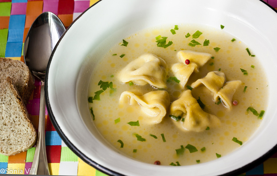 SOPA DE CAPELETTI