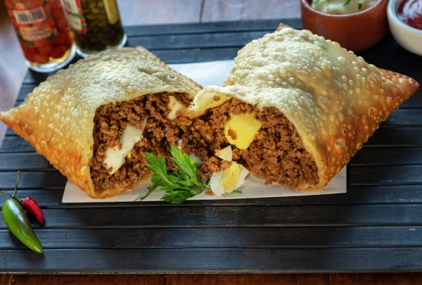 PASTEL CARNE COM OVO