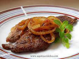 Bife acebolado G