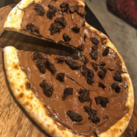 PIZZA DE CHOCOLATE