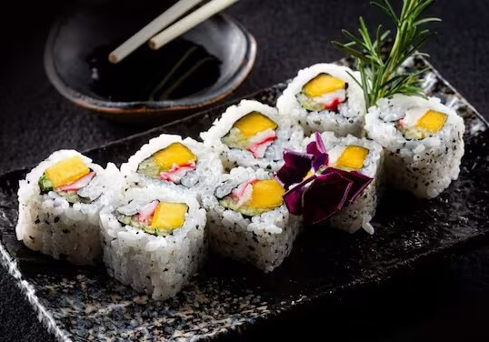 MAKI CALIFORNIA ( 08 UNID )