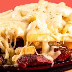 PICANHA NA CHAPA C/FRITAS QUEIJO E BACON