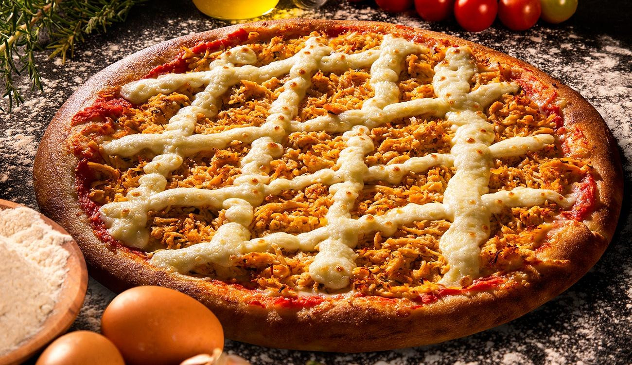 PIZZA FRANGO COM CATUPIRY