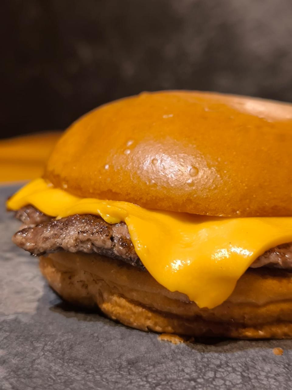 1-CHEESE BURGER