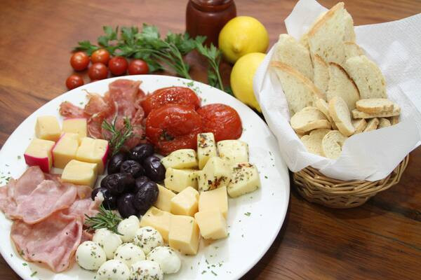 10 - antipasto tutti amici