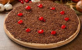 PIZZA CHOCOLATE