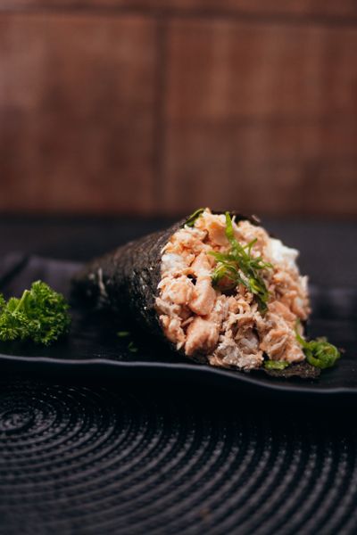 TEMAKI SALMÃO GRELHADO
