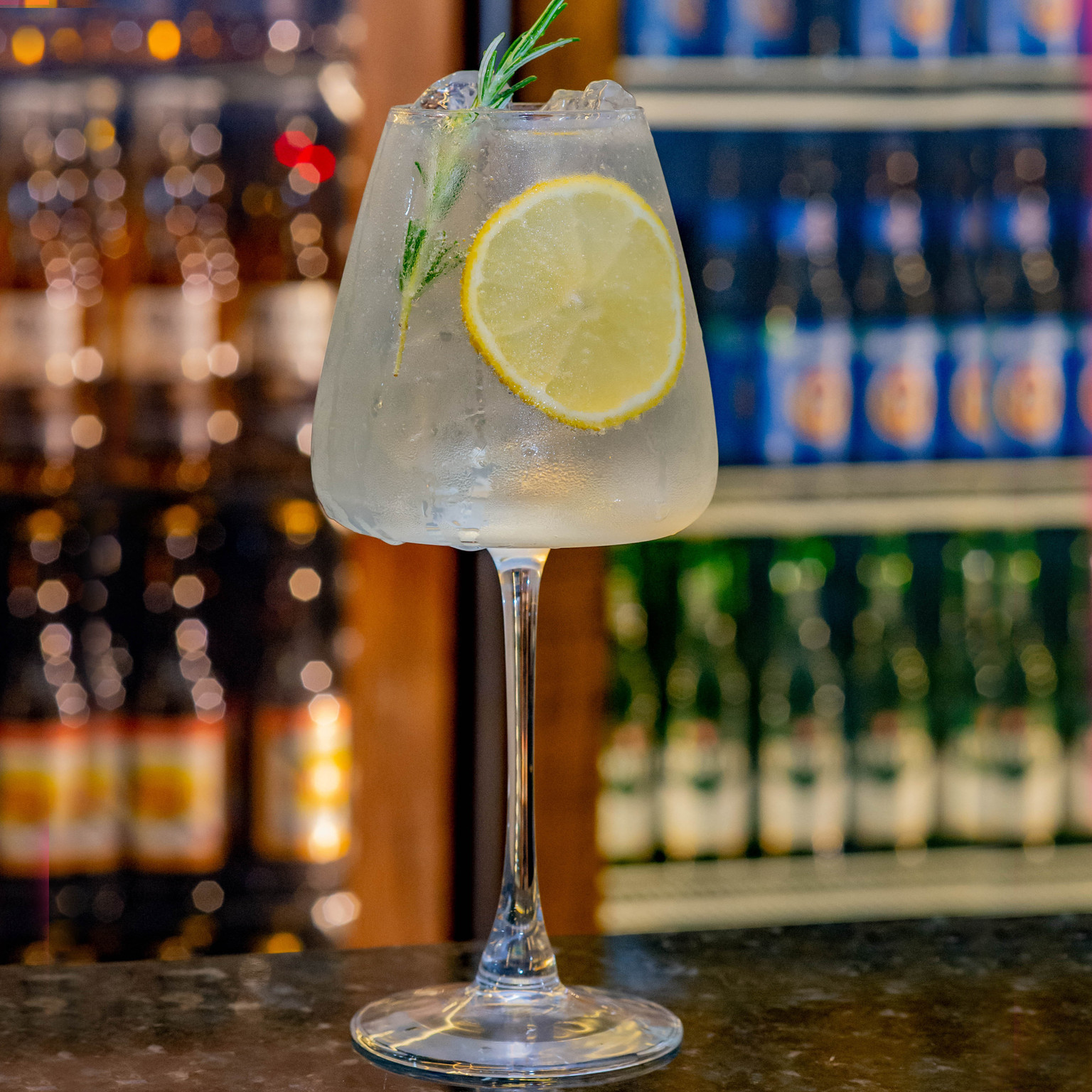 GIN TÔNICA 