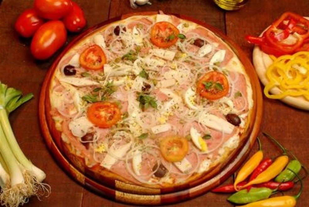 Pizza Portuguesa
