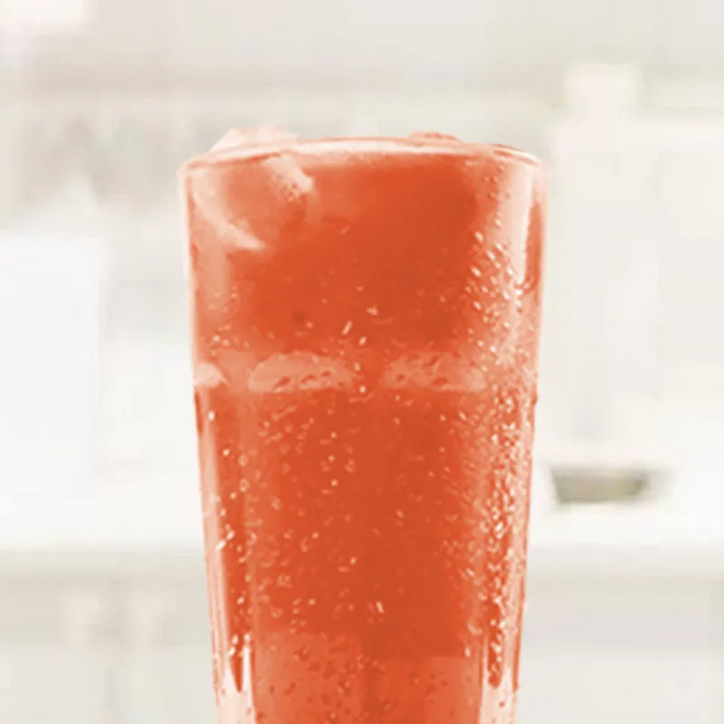 Suco de Laranja com Morango [ Copo ]