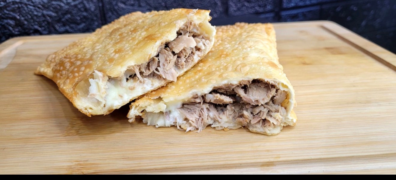 PASTEL ATUM COM CATUPIRY