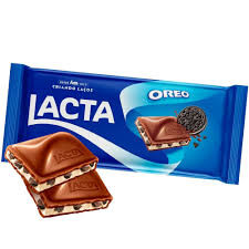 CHOCOLATE BARRA LACTA AO LEITE OREO 90G
