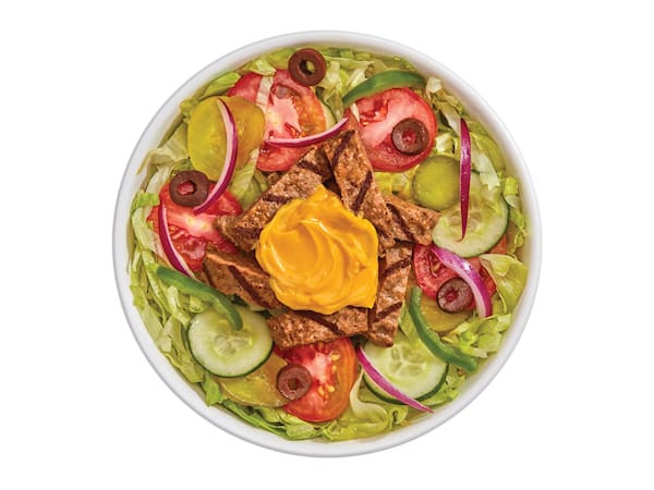 Salada Steak Cheddar Cremoso